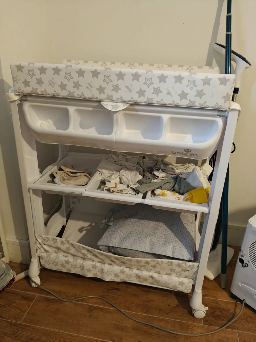 Babylo changing table - Image 3