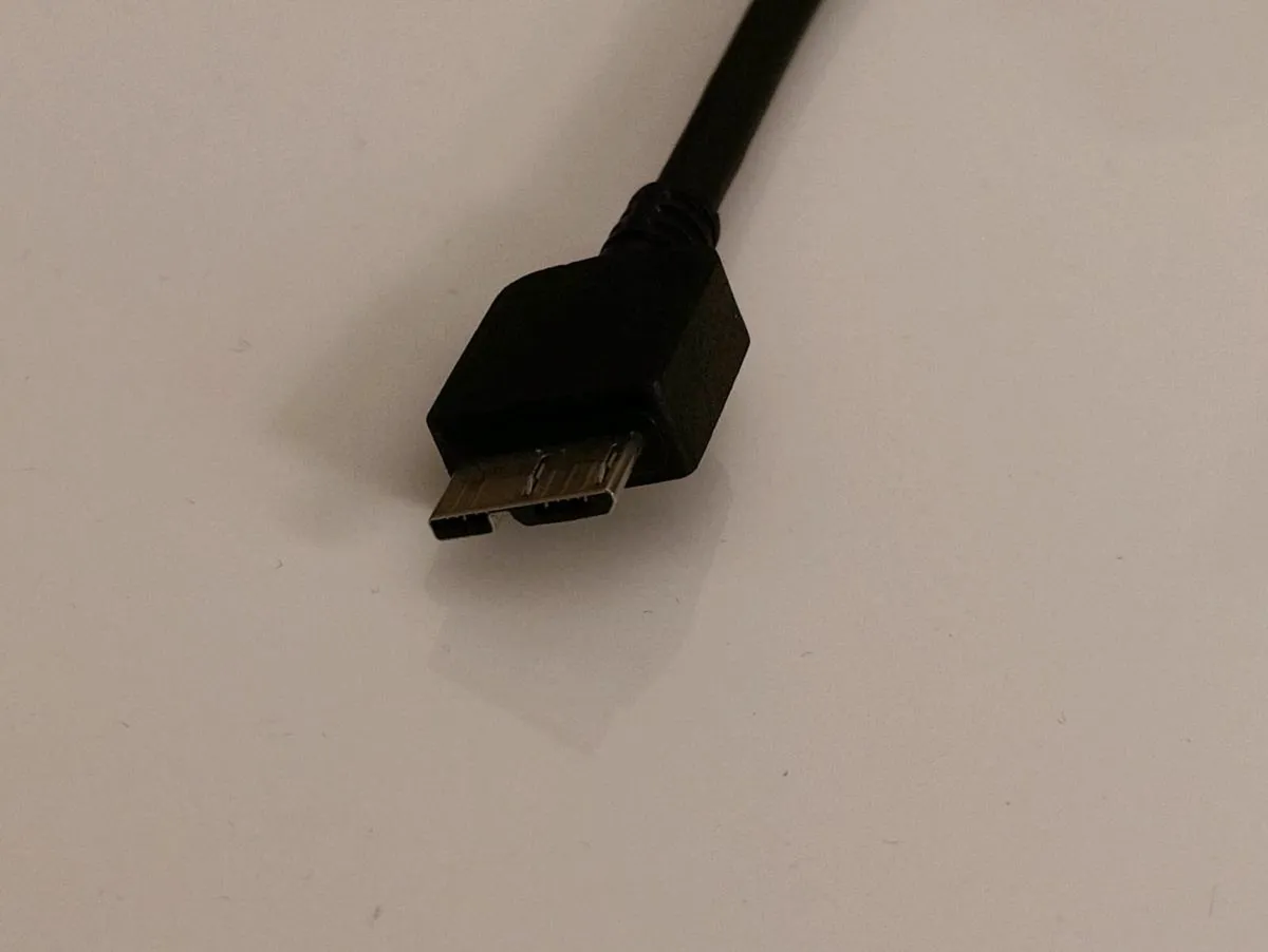 USB 3.0 Cable for External HDD – 90° Angle - Image 2