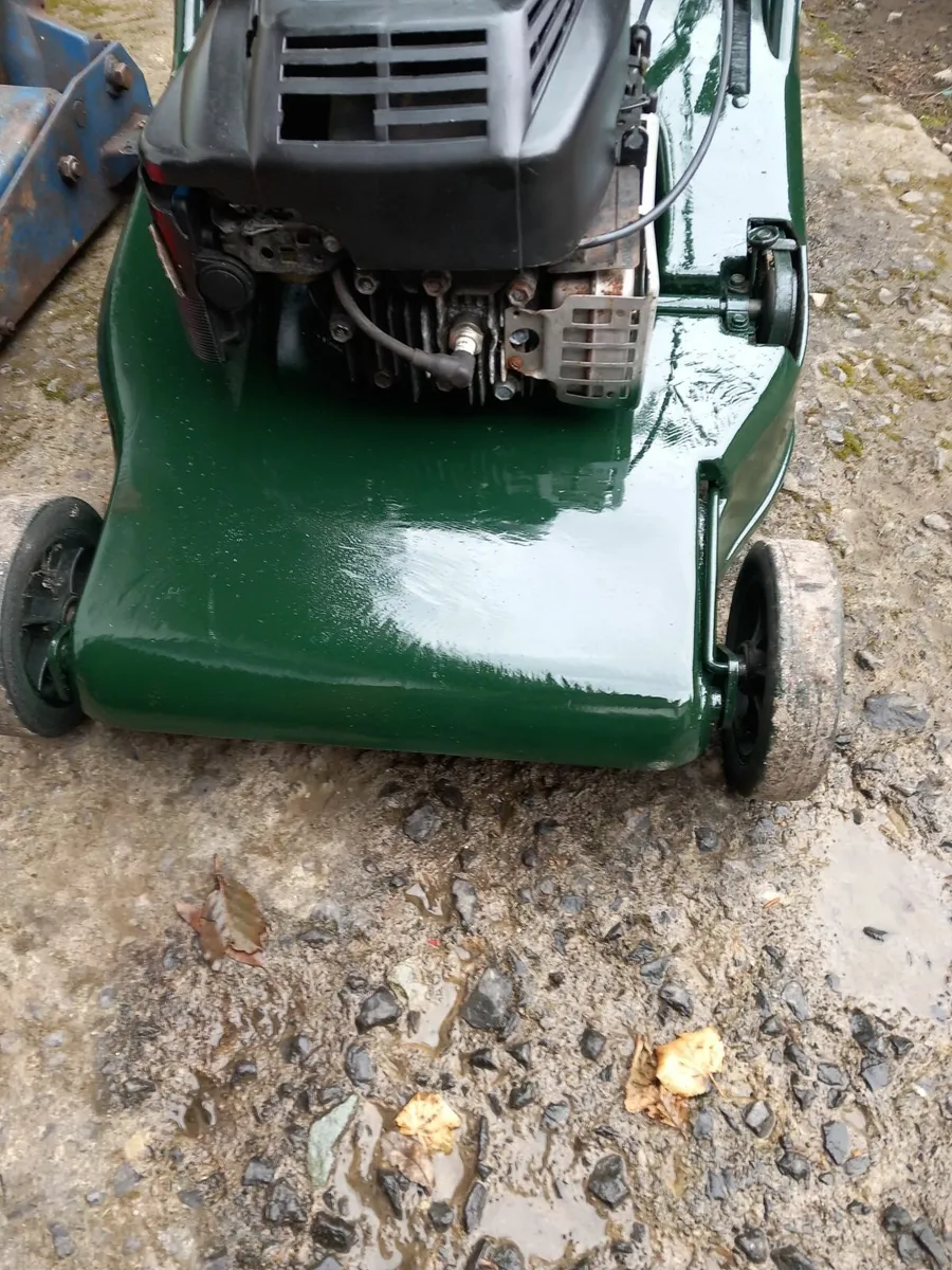 Lawnmower - Image 3