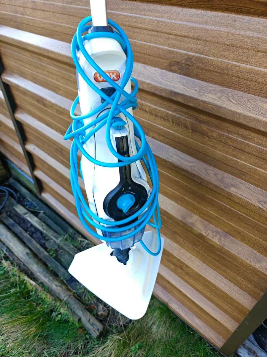 Vax steam cleaner - Image 1