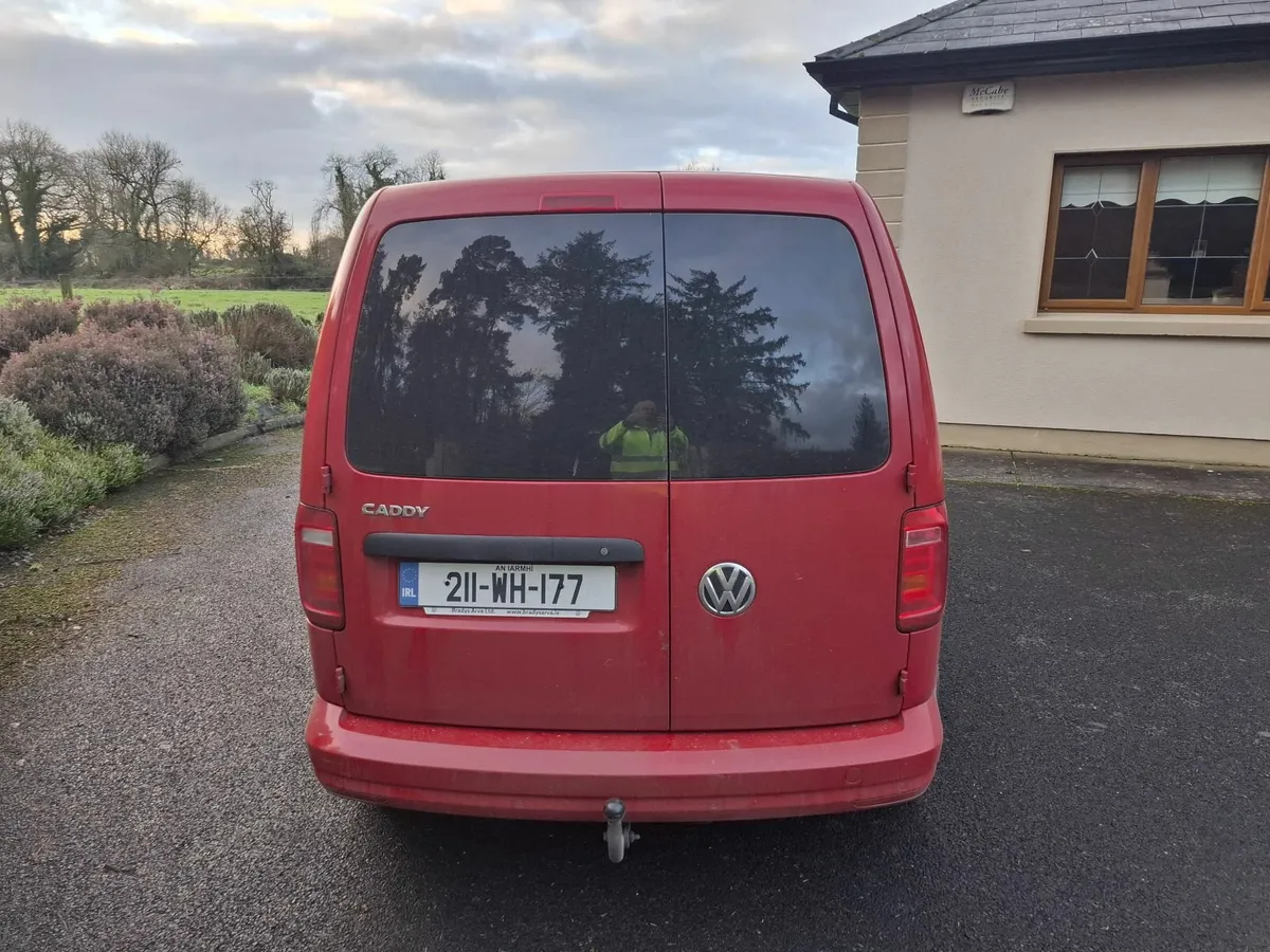 2021 2.0 caddy van - Image 3