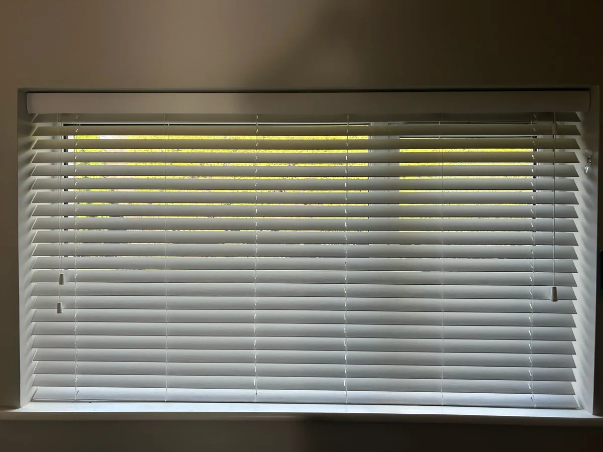 Venetian blinds - Image 2