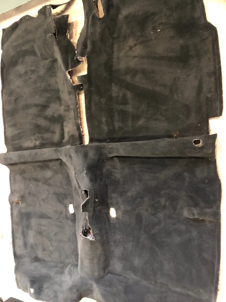 Honda Civic EK4 Black Carpet - Image 3