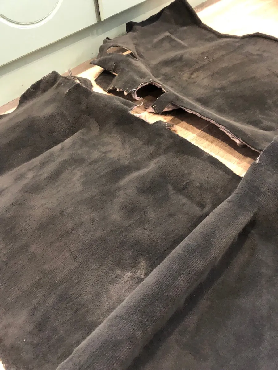 Honda Civic EK4 Black Carpet - Image 4