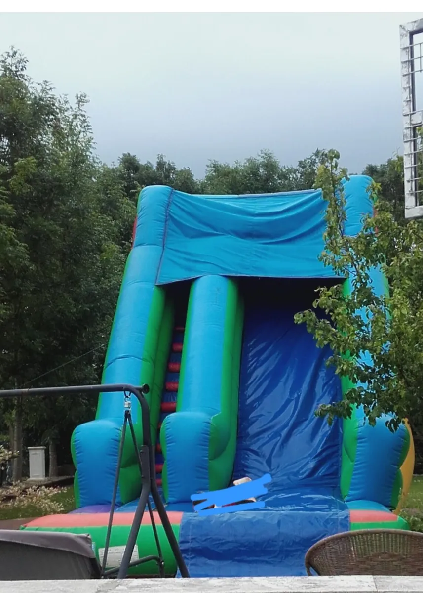 Bouncing castle / inflatable slide for sale