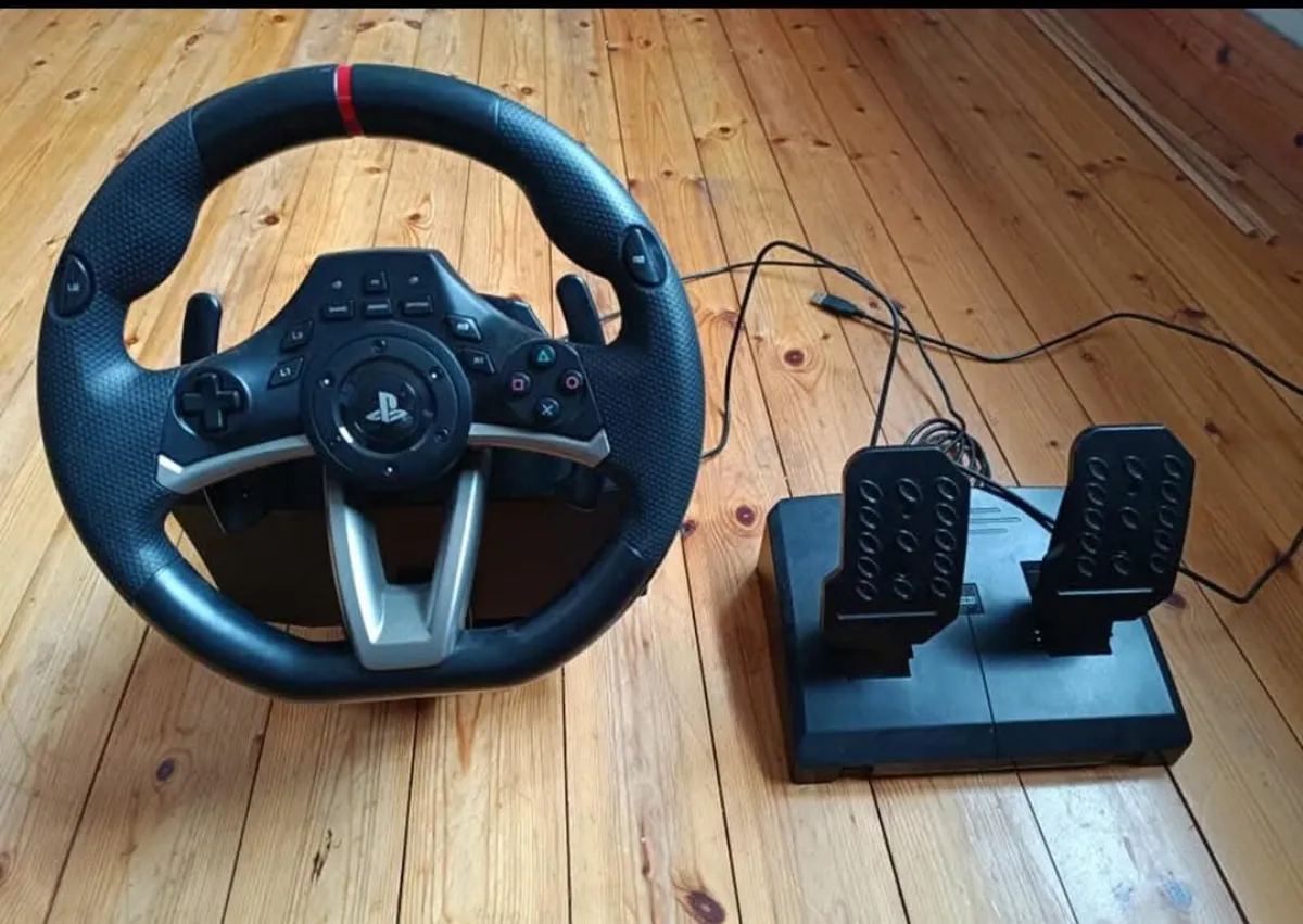 Ps4 steering wheel - Image 1