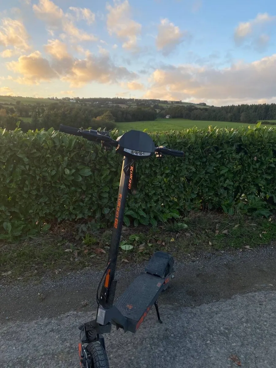 Kukirin Kugoo G2 Electric Scooter - Image 1