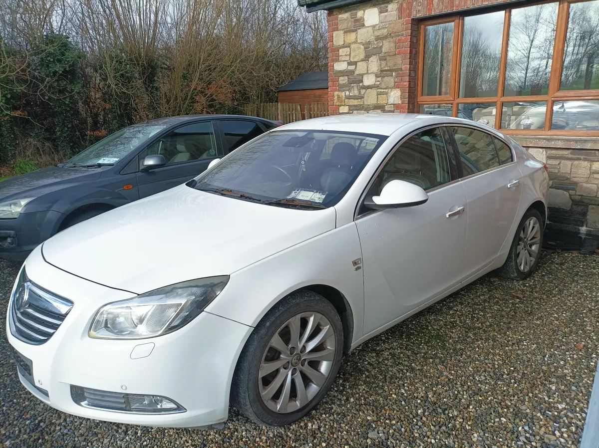 Vauxhall Insignia 2012 - Image 1