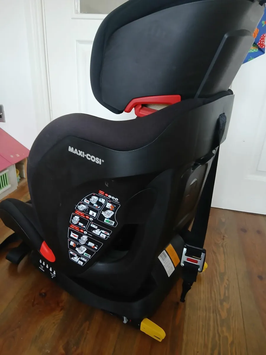 Maxi cosi Car seat - Image 3