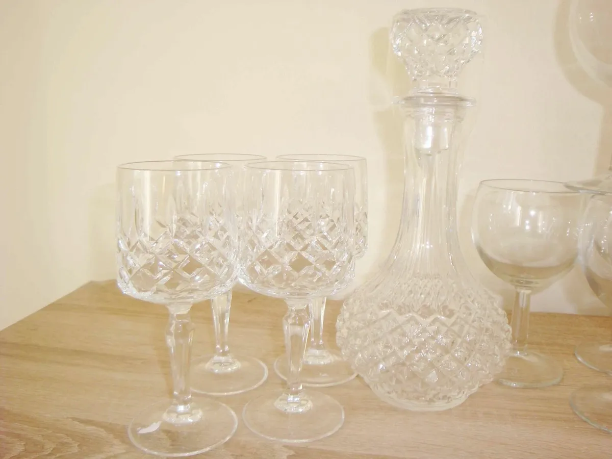 Bundle of glassware - Image 4