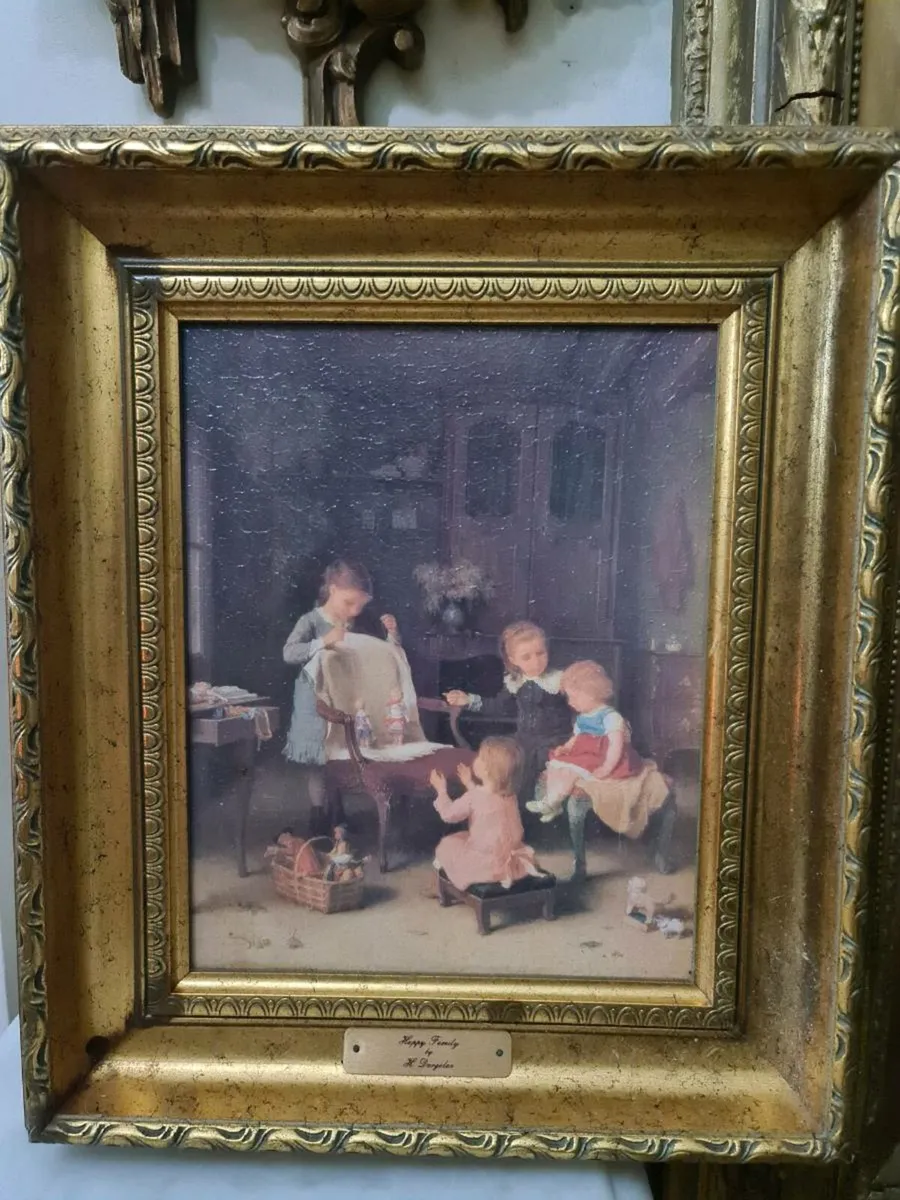 Vintage hand varnished picture POSTAGE AVAILABLE - Image 2