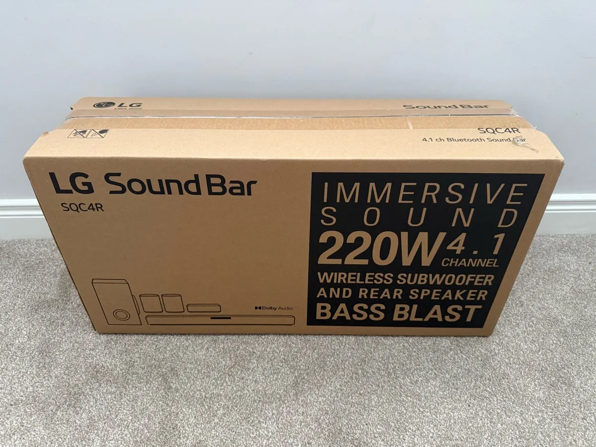 LG SQC4R Soundbar - Brand new in box