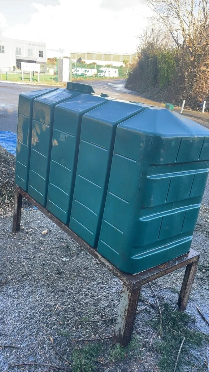 Oil tank 1000 litres - Image 1