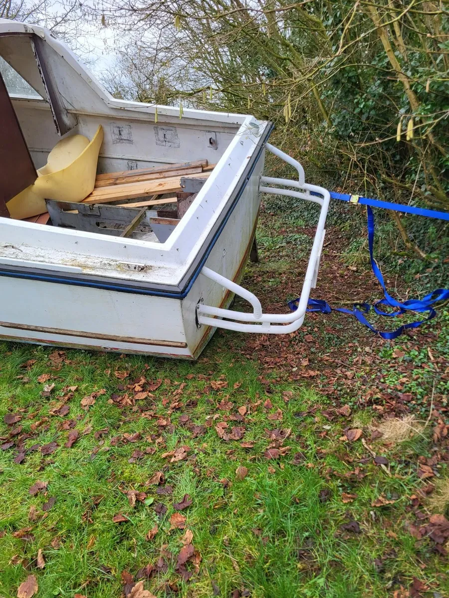 cruiser boat - Image 4