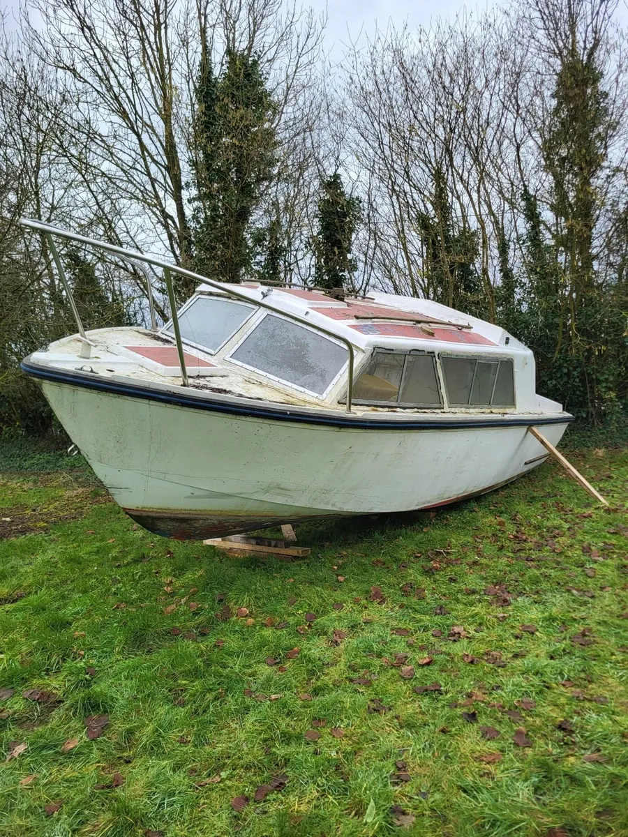 cruiser boat - Image 2