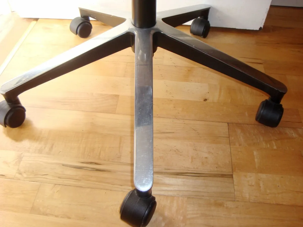 Armless office chair - Image 4