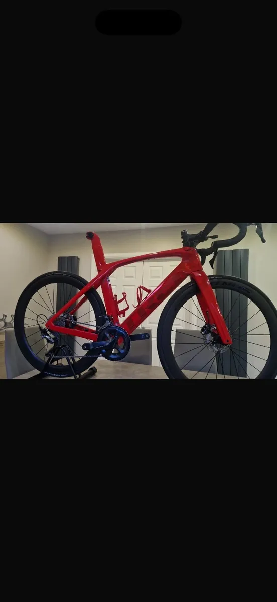 Trek Madone SL6 - Disc brake, shimano ultegra