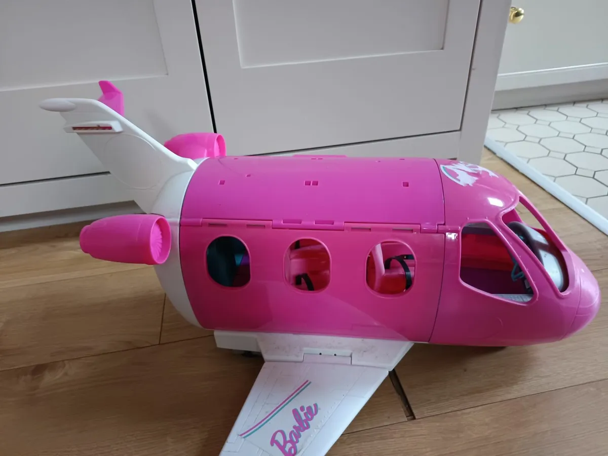 Barbie Airplane - Image 2