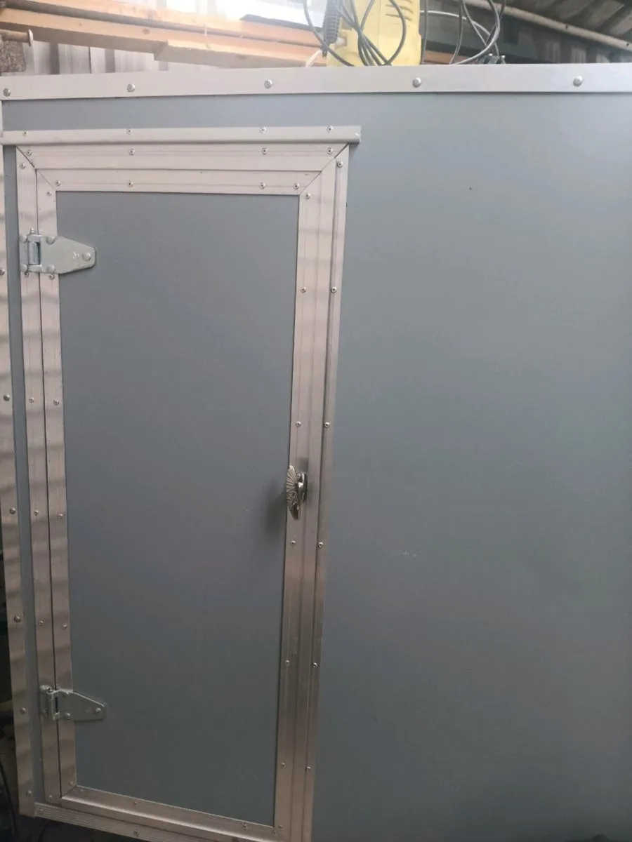 Pollycotton  air  beam tent and trailer - Image 3