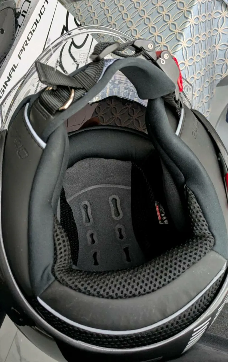 Airoh open helmet - Image 3