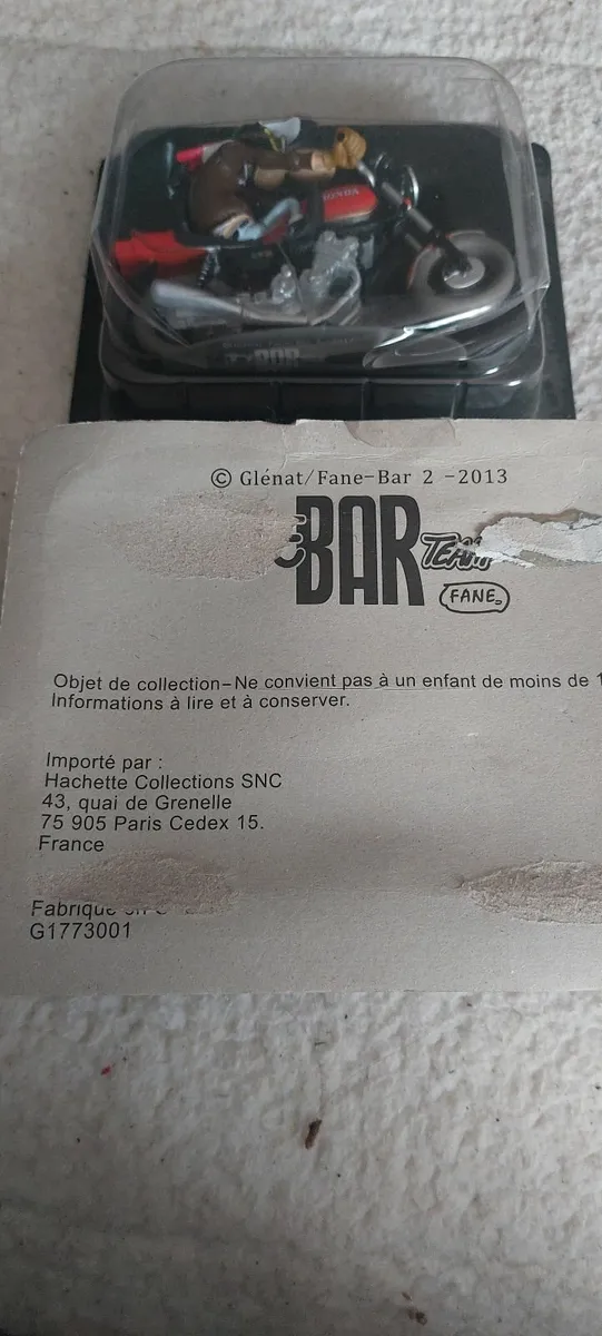 Collectables Joe Bar Motorcycle figurine - Image 2