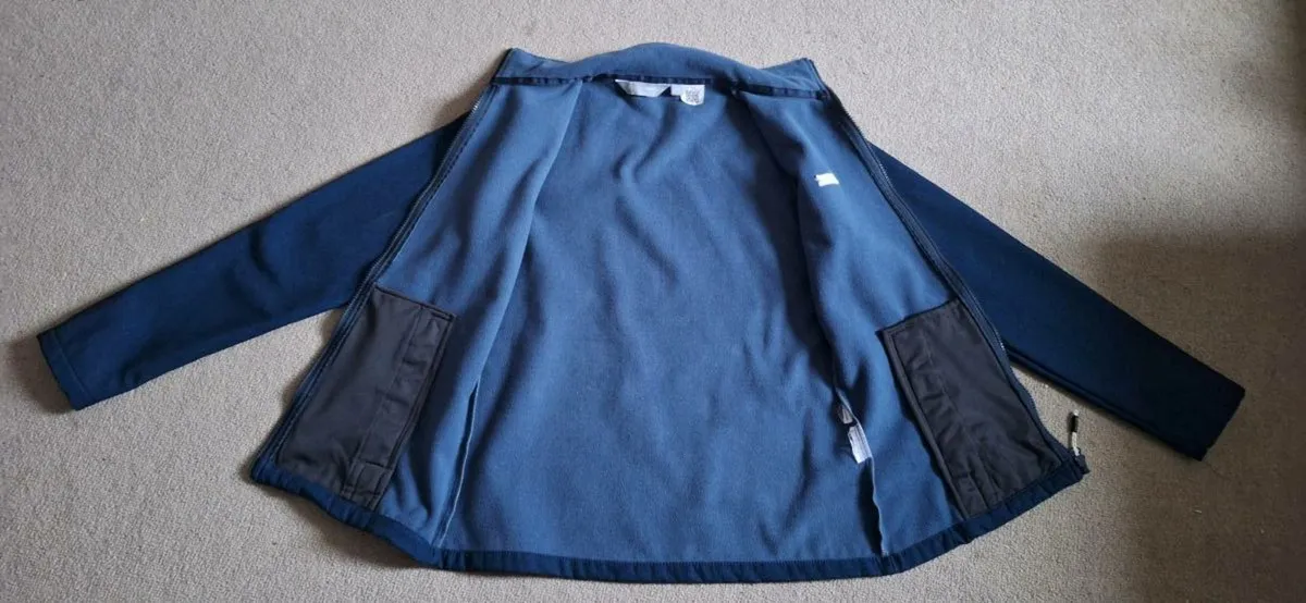Regatta Girls Windproof Jacket – Blue – Size 38 EU - Image 2