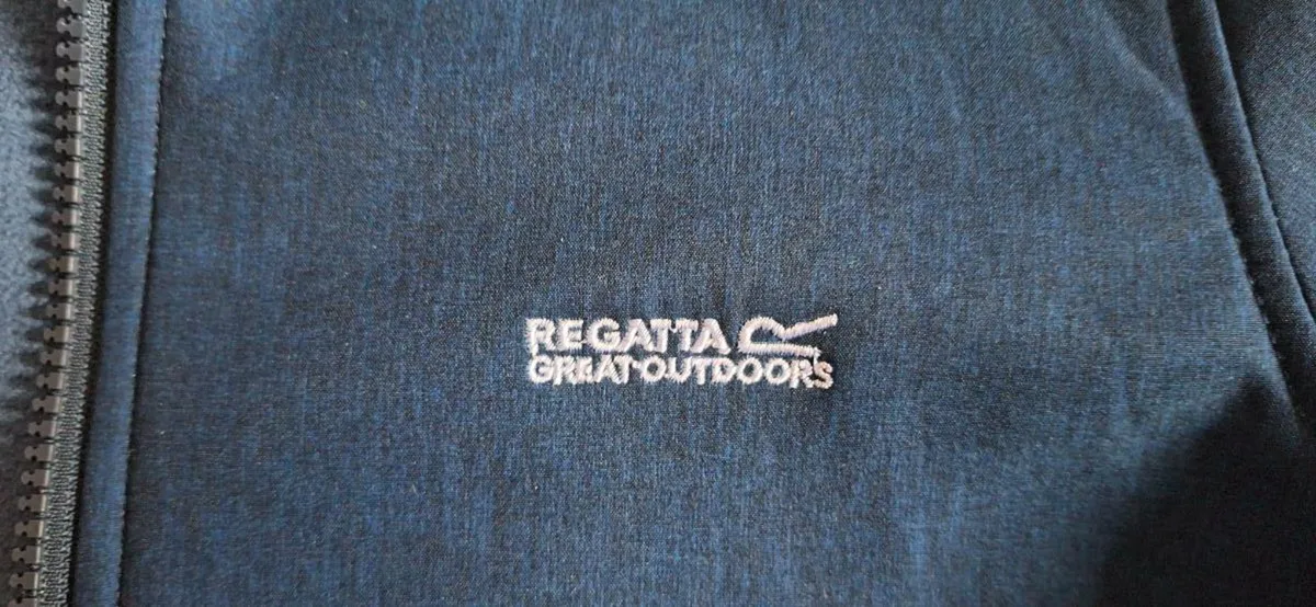 Regatta Girls Windproof Jacket – Blue – Size 38 EU - Image 3