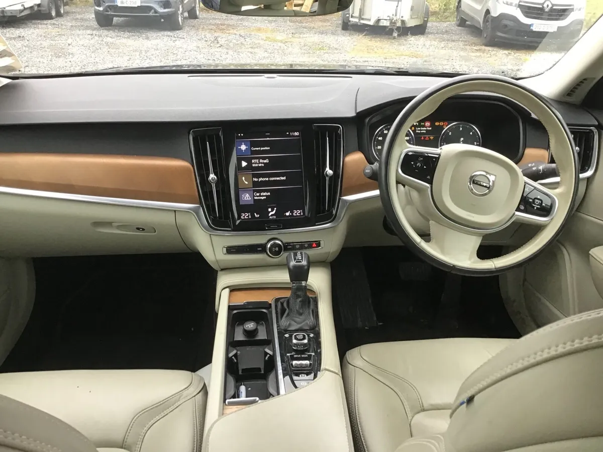 2018 diesel Volvo s 90 - Image 1