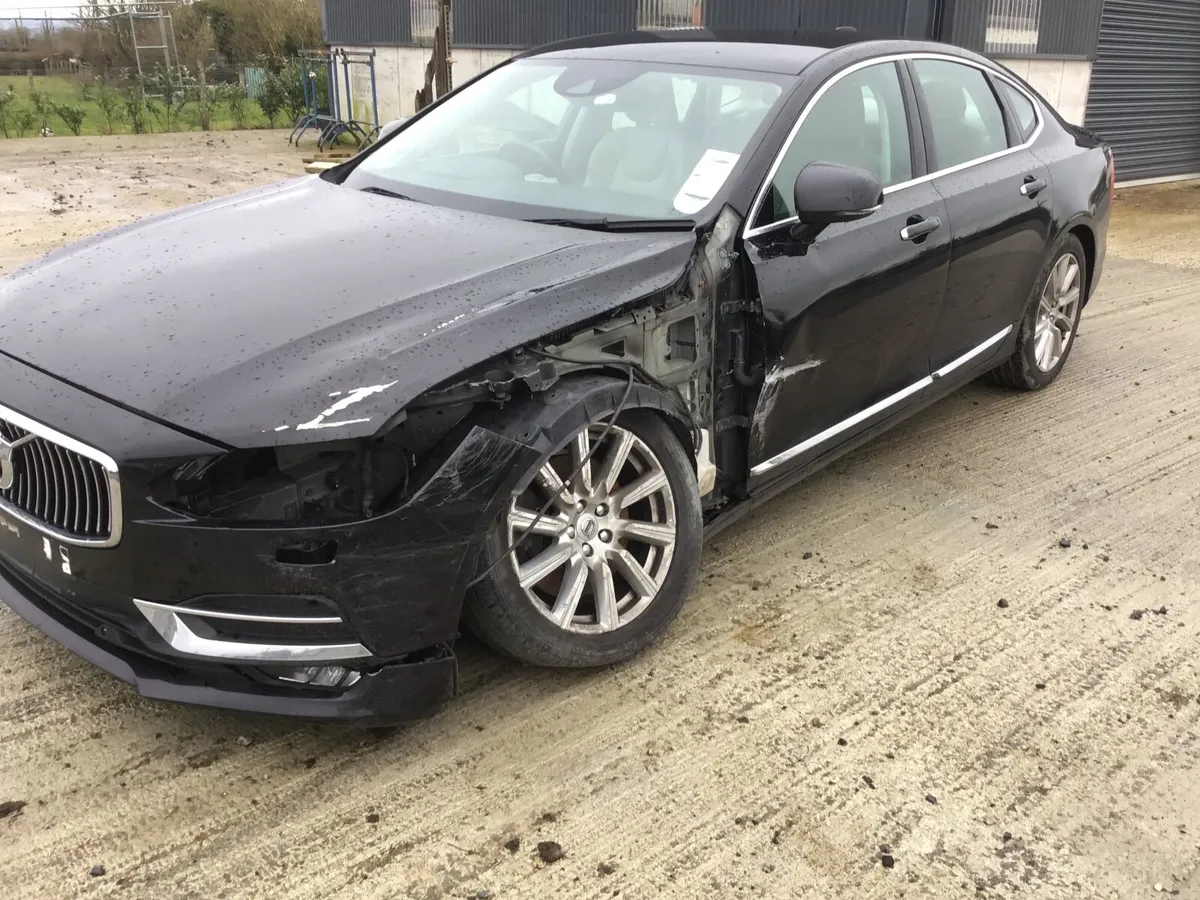 2018 diesel Volvo s 90 - Image 3