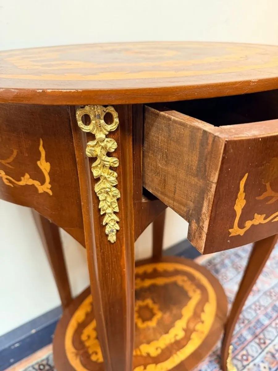 Very Nice Parquetry Inlaid Oval Side Table - Image 3