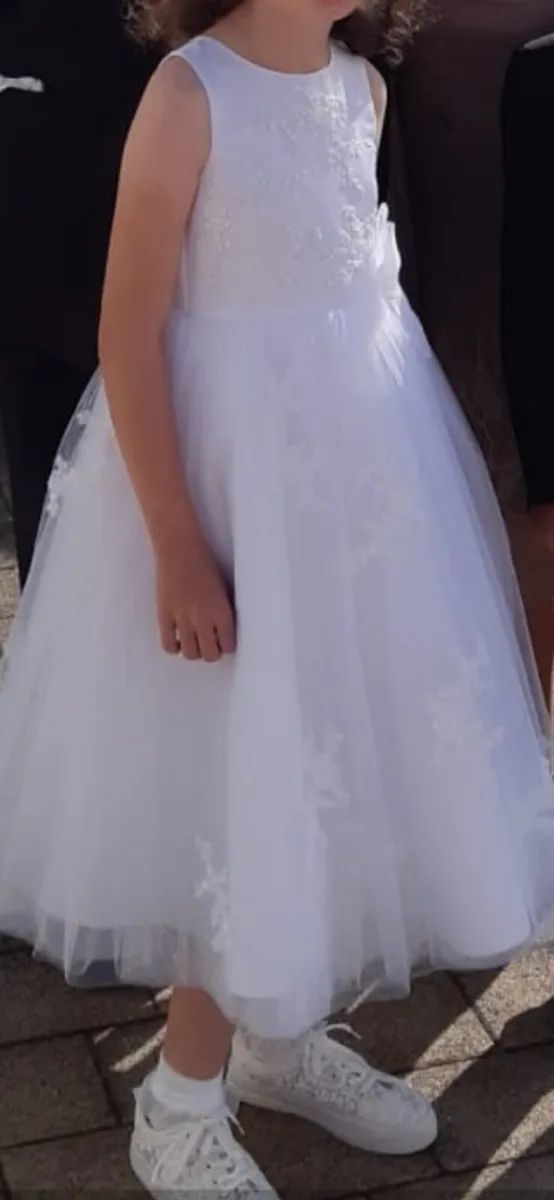 Communion dress - Image 1