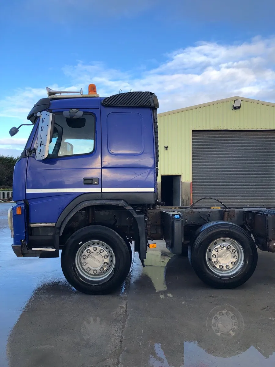 Volvo FM13 tipper - Image 3