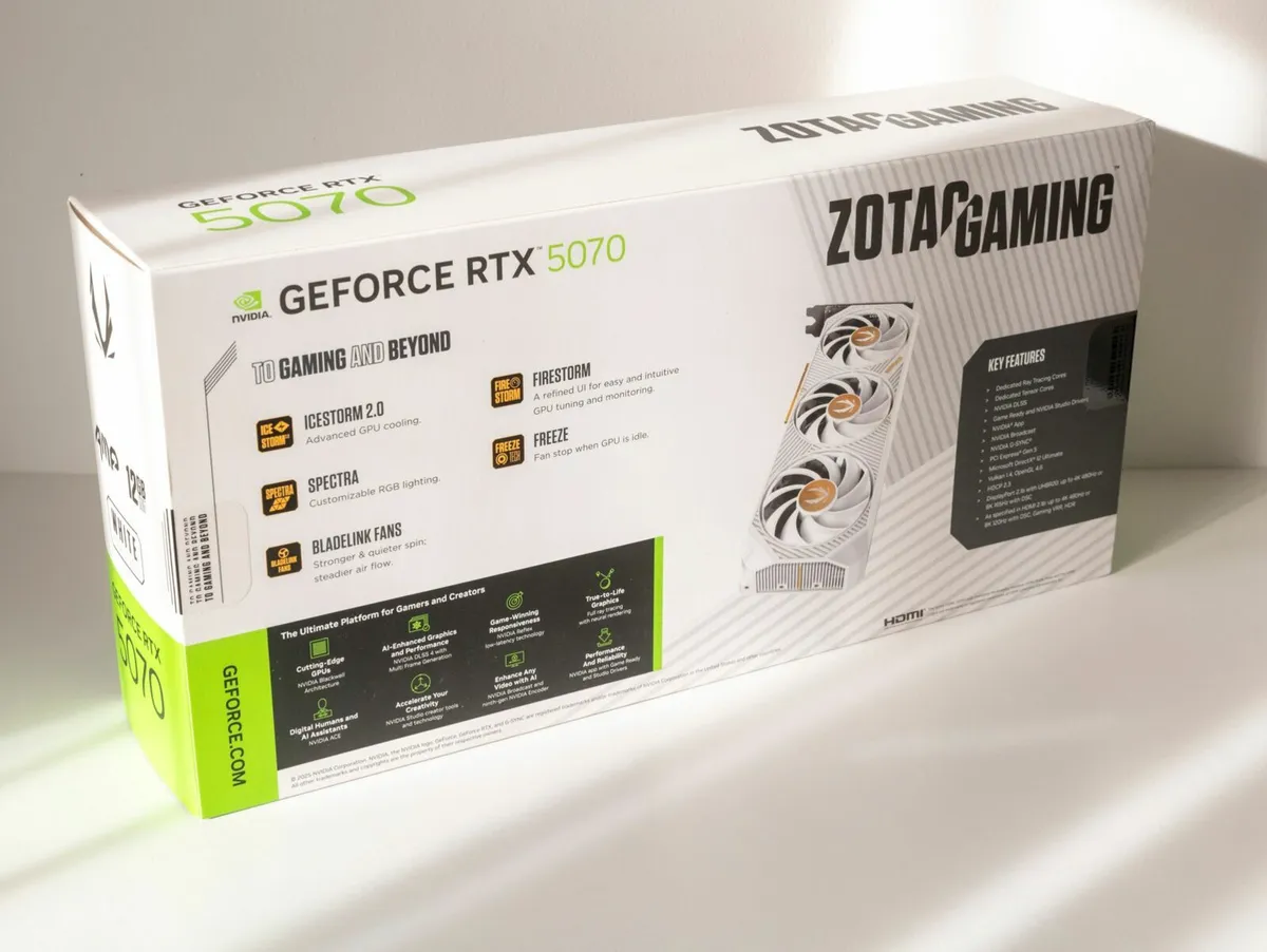 Zotac AMP NVidia GeForce RTX 5070 White 12GB NEW - Image 2