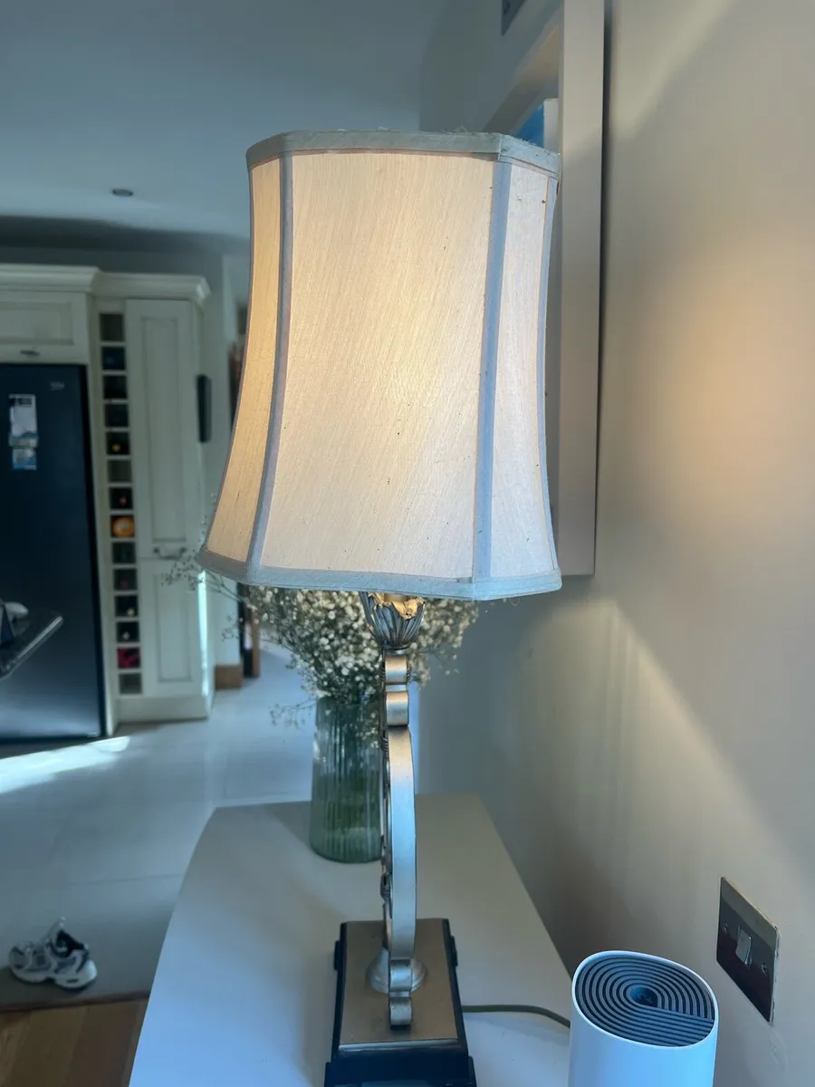 Table Lamp - Image 3