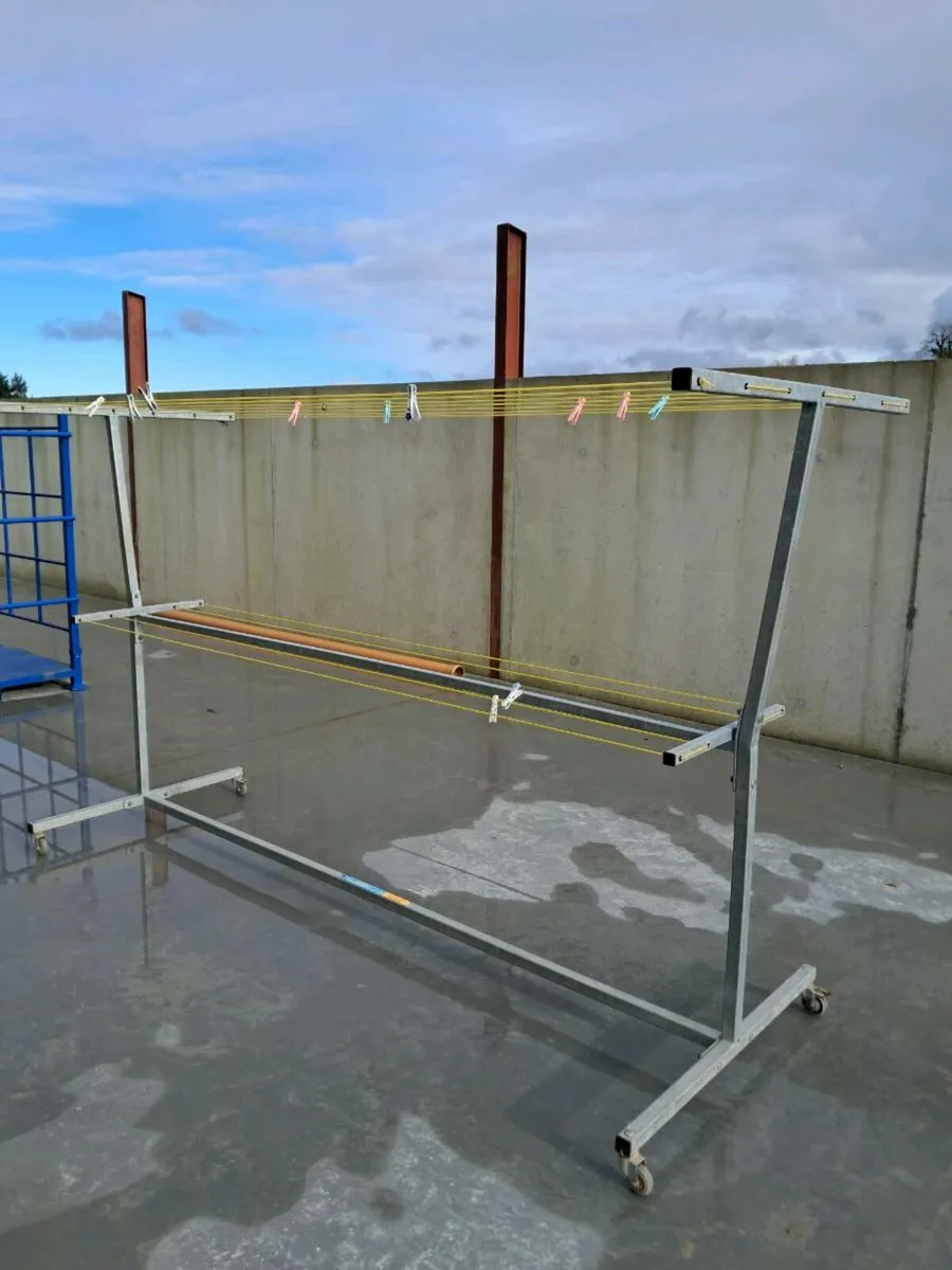 Cloths line - Image 2