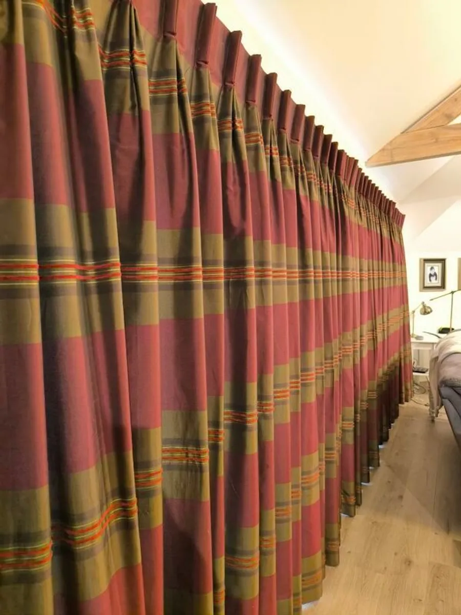 large curtains - Image 3