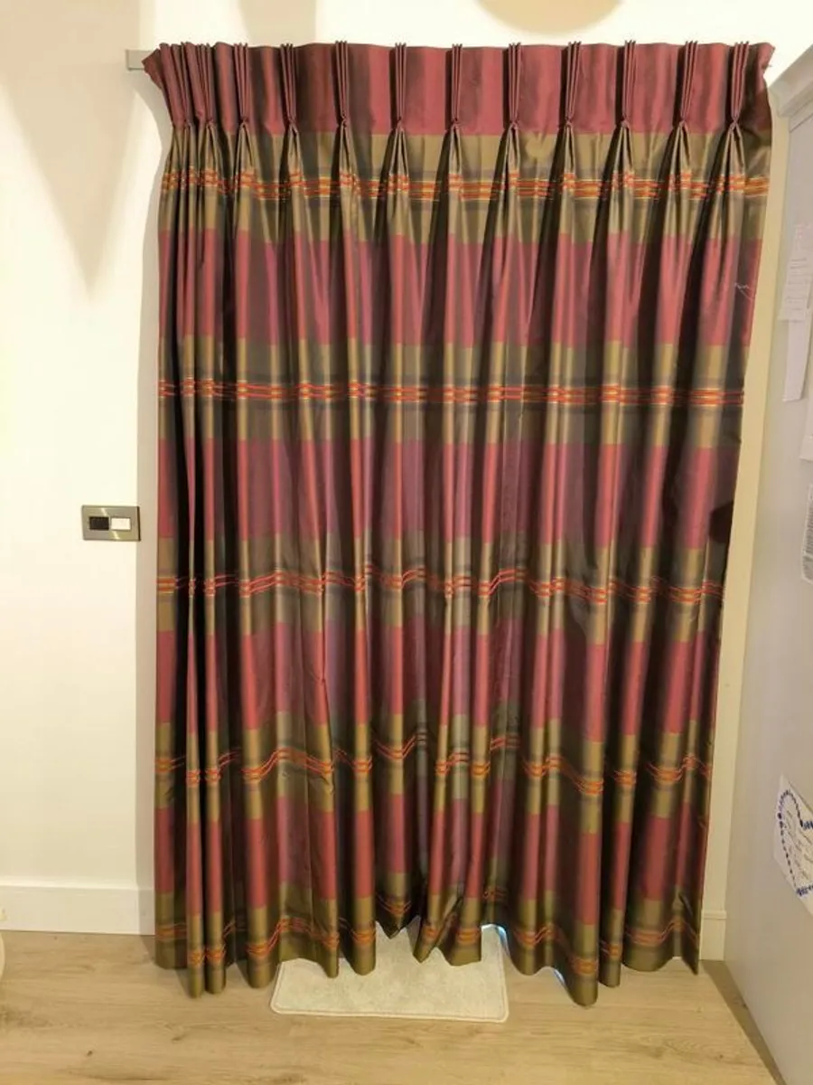 large curtains - Image 4