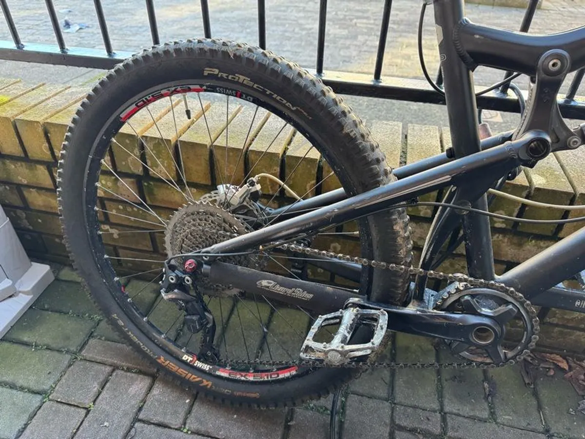 Santa Cruz Nomad 2, Kona Precept 130 enduro/ downhill - Image 3