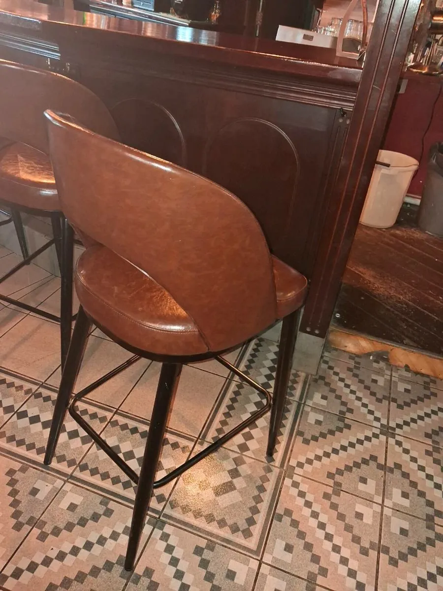 Bar chairs - Image 1