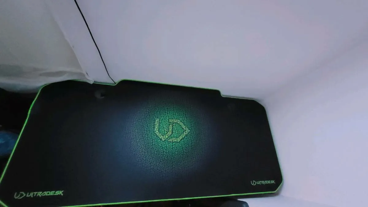 Large desk - Very good condition - Image 3