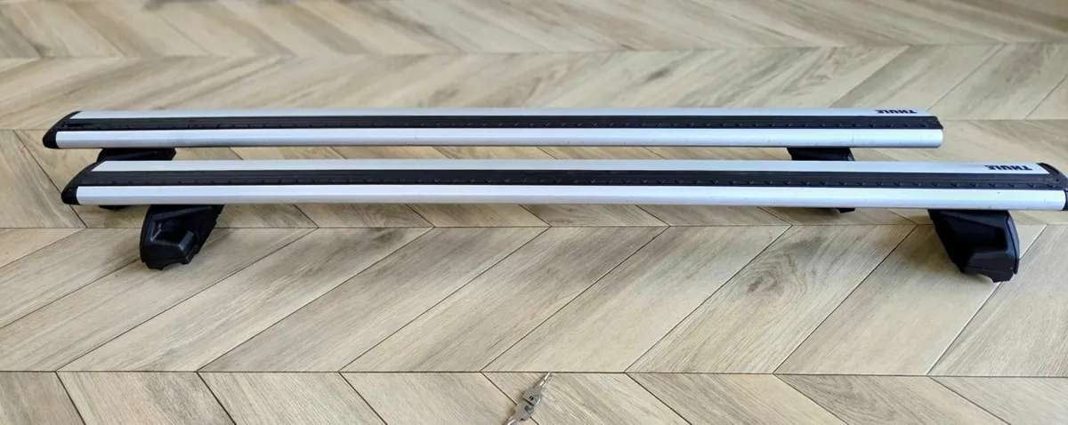 Thule Aero Roof Bars - Image 1