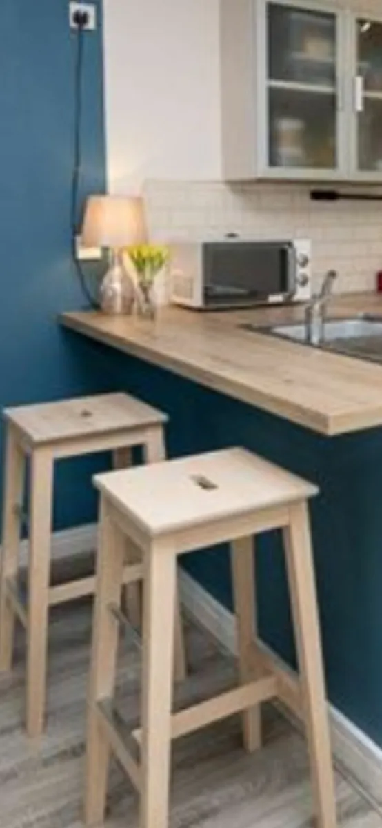 High stools - Image 1