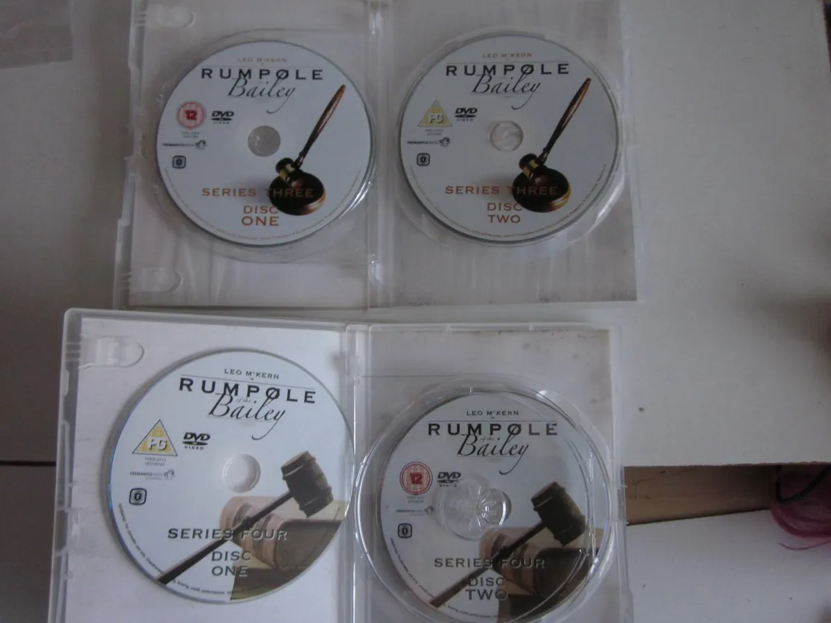 Rumpole of the Bailey Complete Series 15 DVD's - Image 3