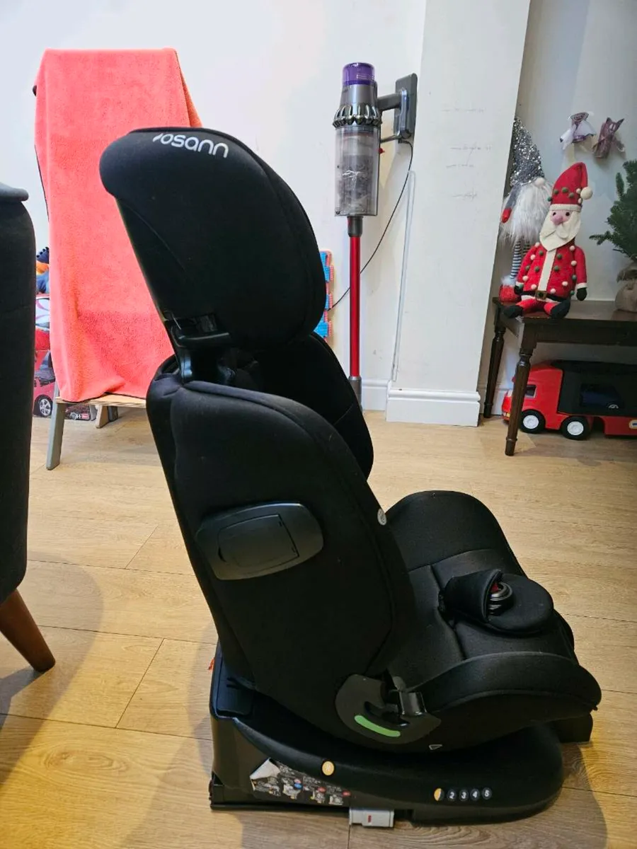 Rotating Child's Car Seat (Osanna Eno360 L) - Image 2