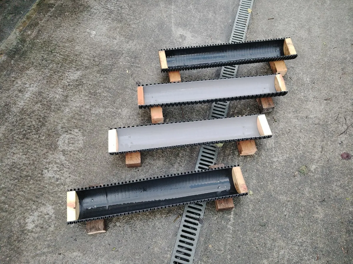 Sheep/calf Feeding Trays - Image 1