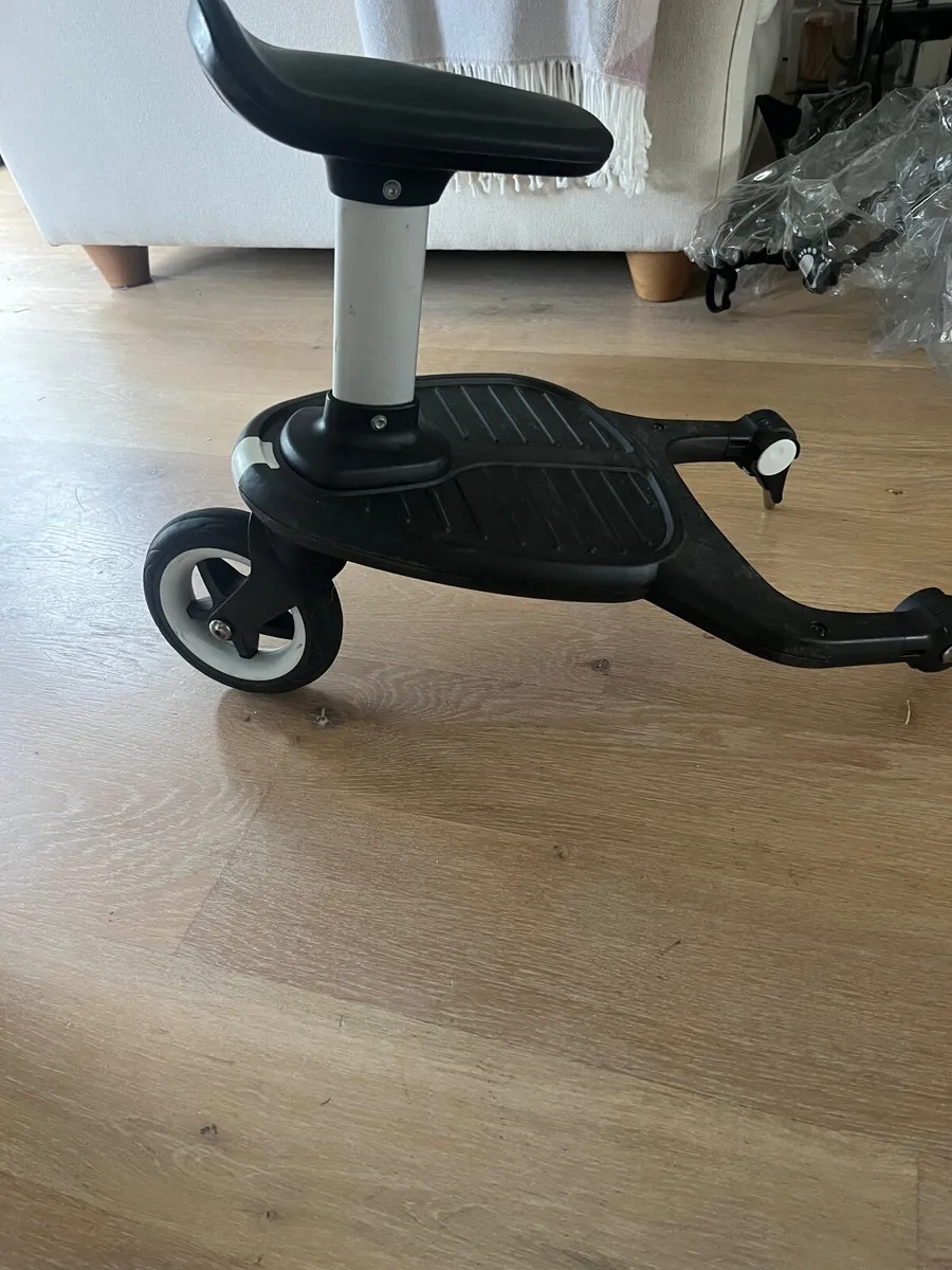 Bugaboo wheeled step and seat - Image 1