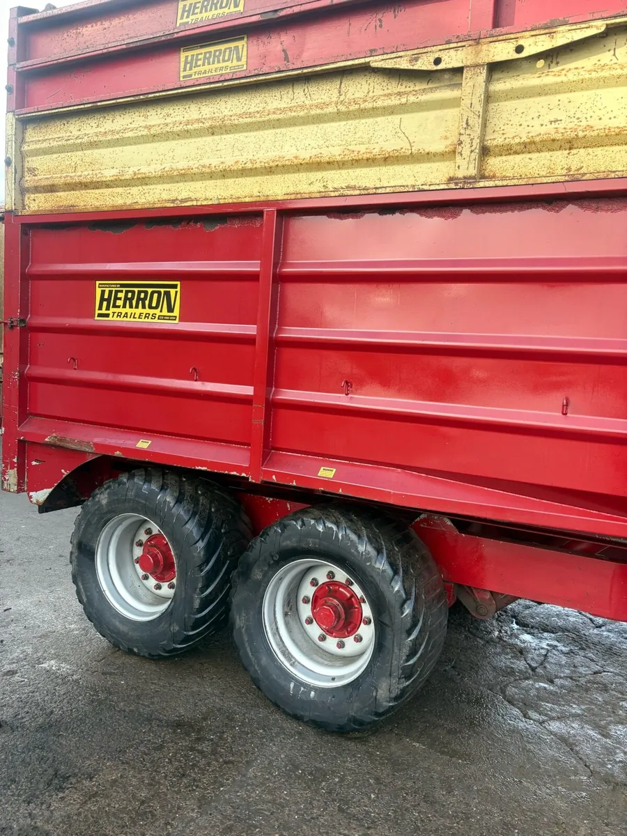 Herron silage trailer - Image 2
