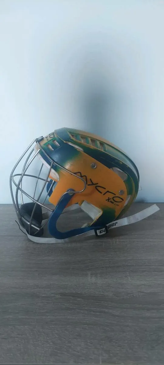 Hurling Helmet - Image 3