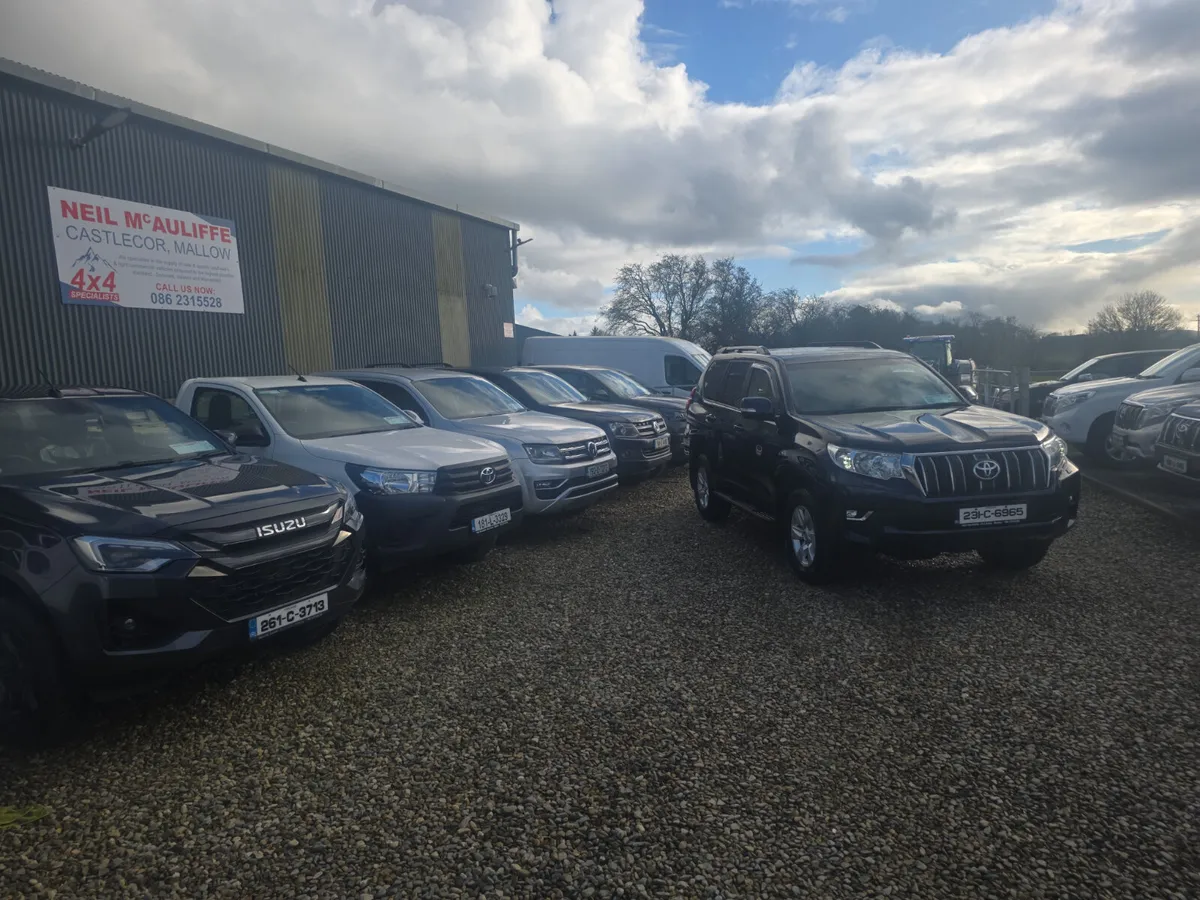 Toyota Land Cruiser GX LWB Auto - Image 1