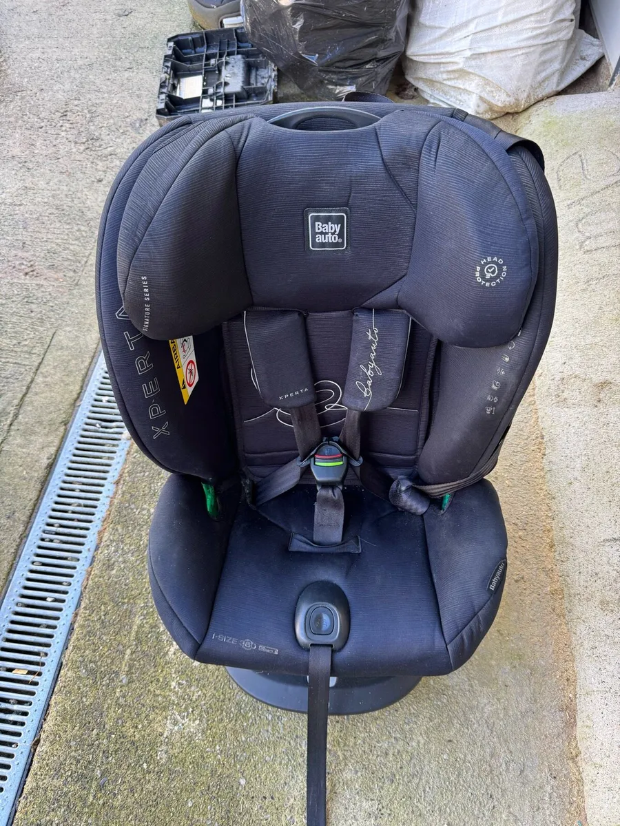 Baby Seat - Image 1